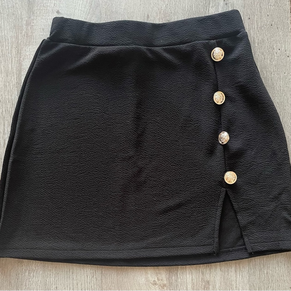 SHEIN Frenchy High Waist Button Detail Slit Skirt